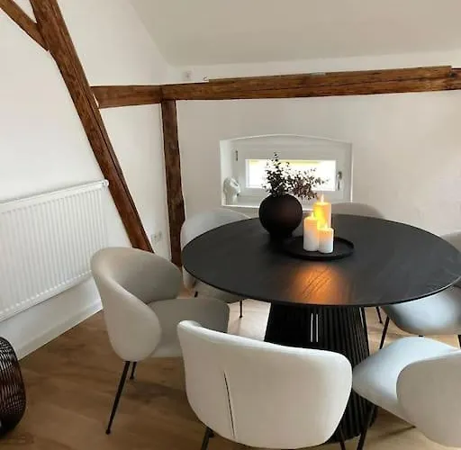 Mosel-Charm - Urige Dachgeschosswohnung - 3 Schlafzimmer Fuer 6 Personen - Liebevoll Renoviert & Gemuetlich